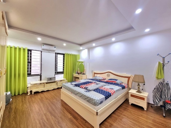 Bán nhà 4 tầng phố Nguyễn Đình Chiểu, Lê Đại Hành, Hai Bà Trưng, Hà Nội